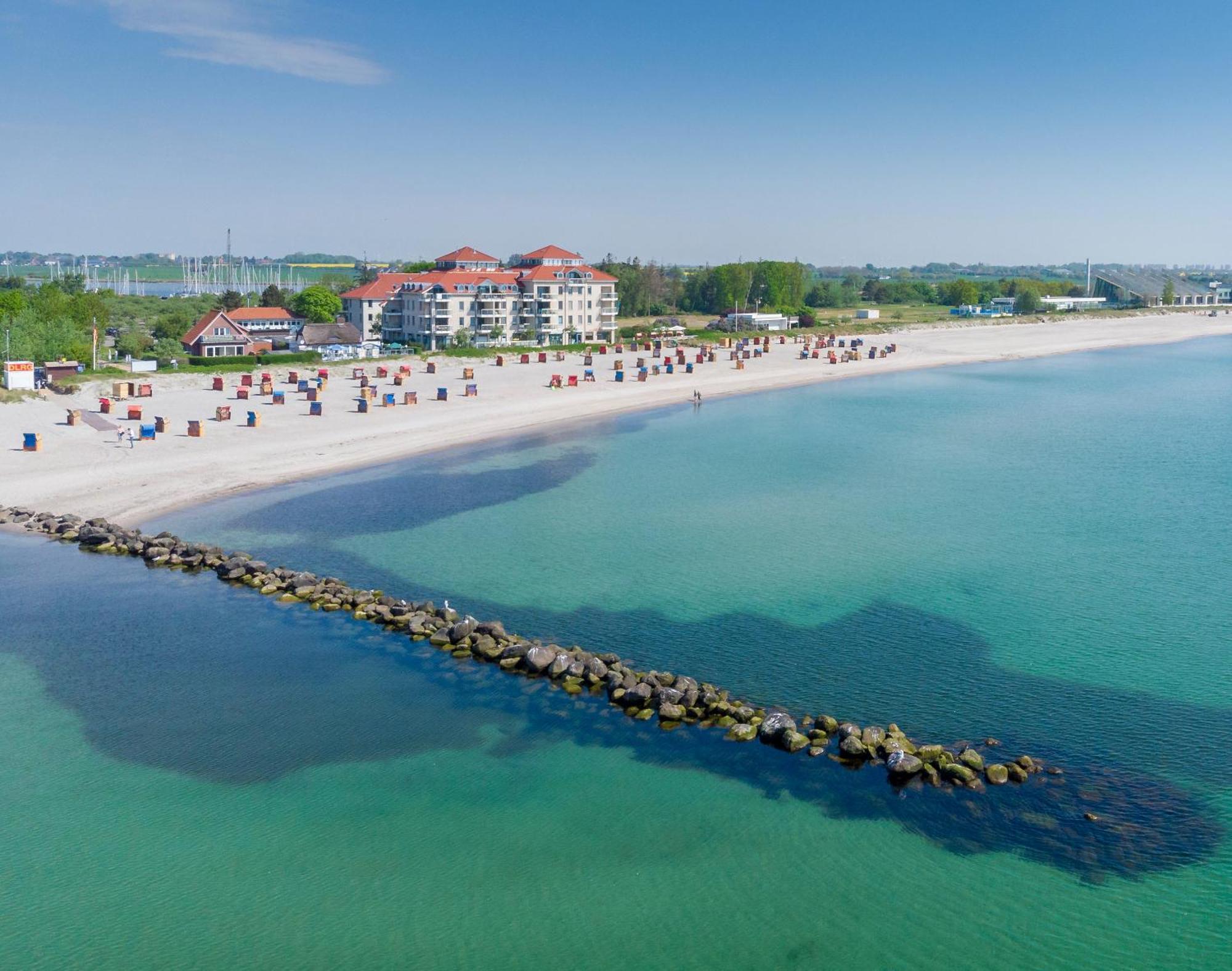 Strandburg Azurblau Burgtiefe auf Fehmarn Exterior photo